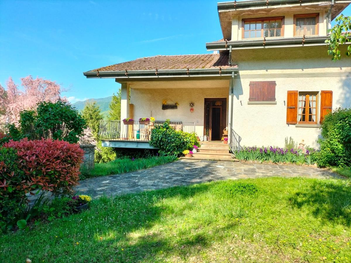 App.To Pian Del Ronco Apartment Pellegrino Parmense Bagian luar foto