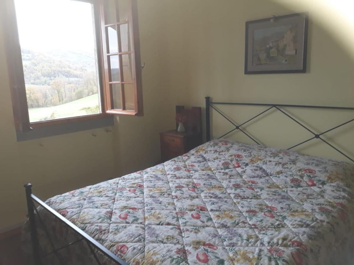 App.To Pian Del Ronco Apartment Pellegrino Parmense Bagian luar foto